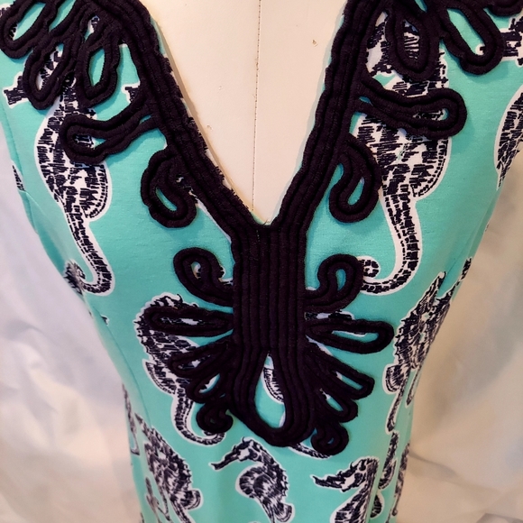 Crown & Ivy Sheath Dress - Picture 2 of 6